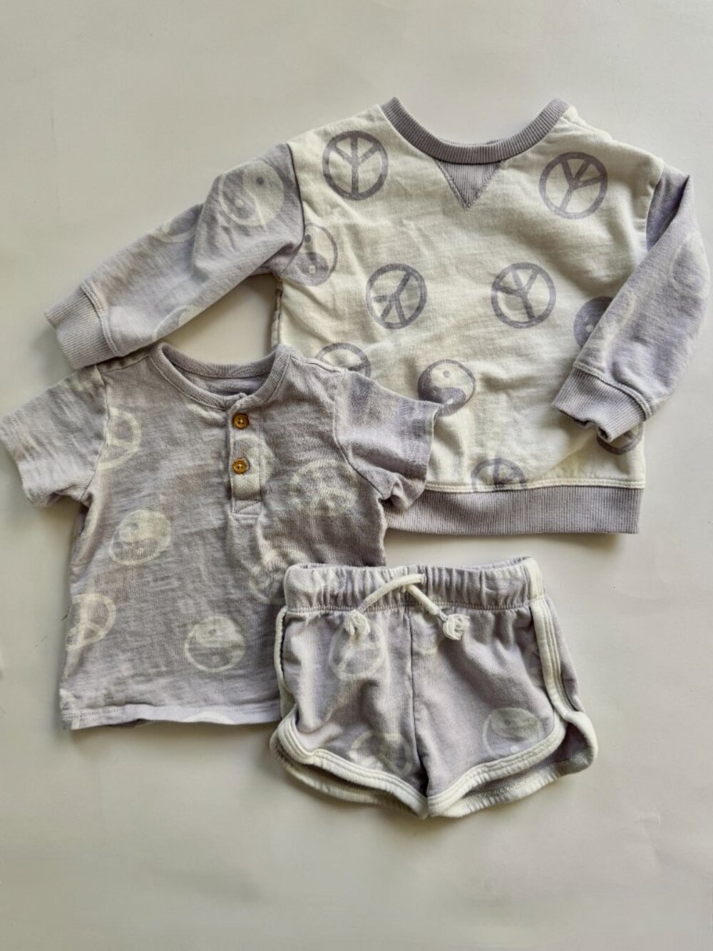 Little Co. by Lauren Conrad Baby 3pc Set Sz 9M Peace Sign Organic Cotton